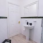 Dockside Haven - Free Parking Appartement *