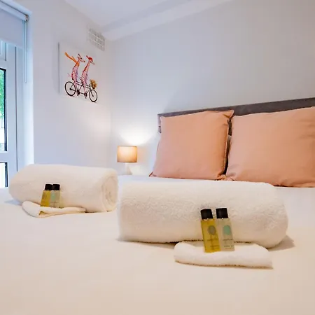 Dockside Haven - Free Parking Galway