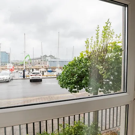 Dockside Haven - Free Parking *