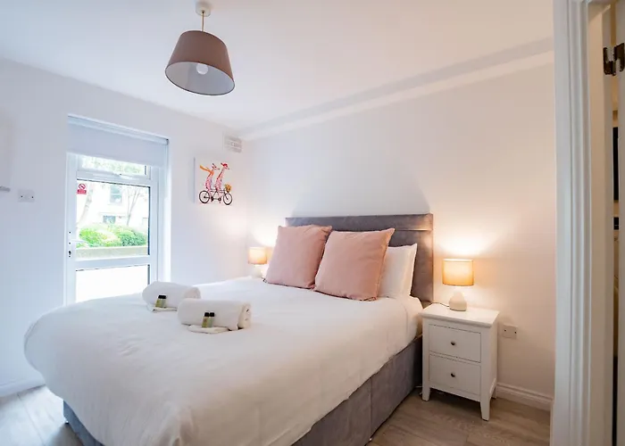 Dockside Haven - Free Parking Lejlighed