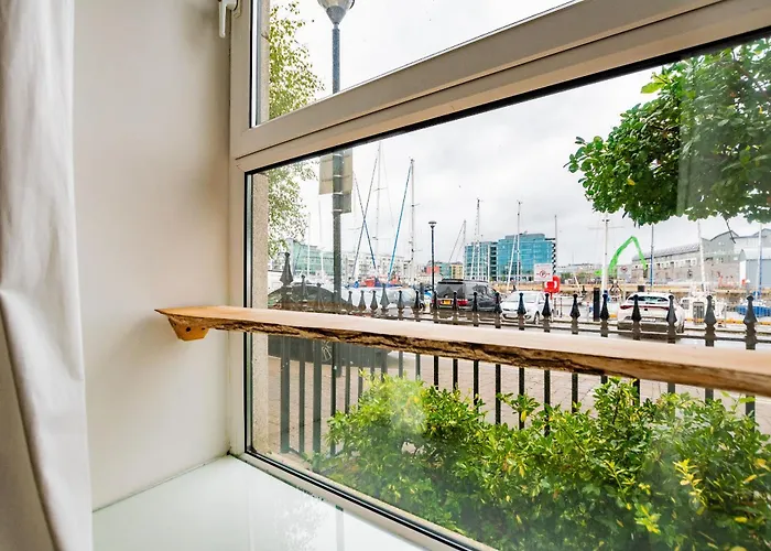 Dockside Haven - Free Parking Lejlighed *