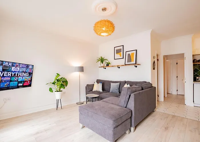 Dockside Haven - Free Parking Апартаменты